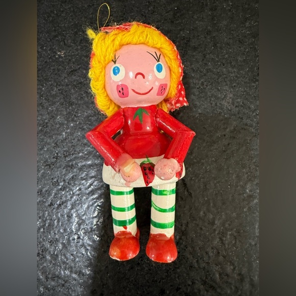 3 Vintage Wooden Doll Holiday Christmas Ornaments Made‎ in Taiwan - Picture 11 of 14